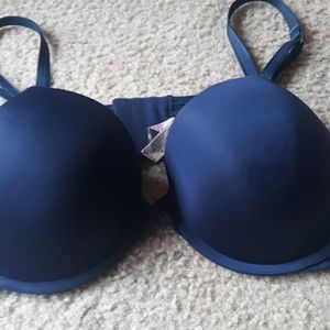 Parisa bra